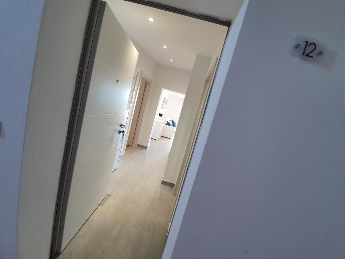 Comfortable Family Apt Iris 20M From Beach In Mandre Dış mekan fotoğraf