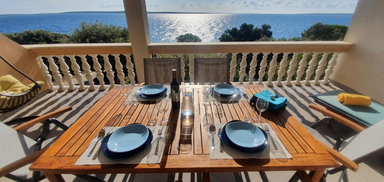 Comfortable Family Apt Iris 20M From Beach In Mandre Dış mekan fotoğraf