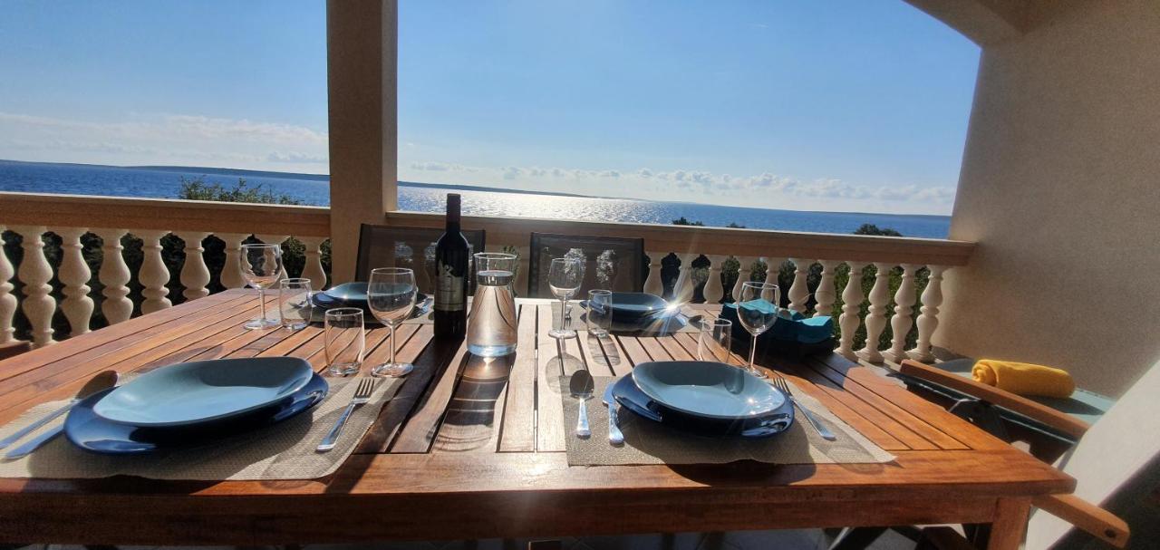 Comfortable Family Apt Iris 20M From Beach In Mandre Dış mekan fotoğraf