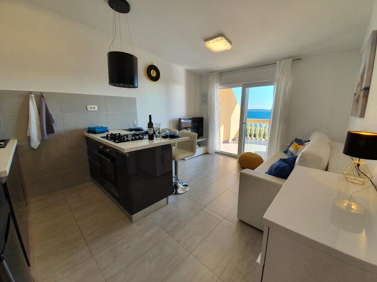 Comfortable Family Apt Iris 20M From Beach In Mandre Dış mekan fotoğraf