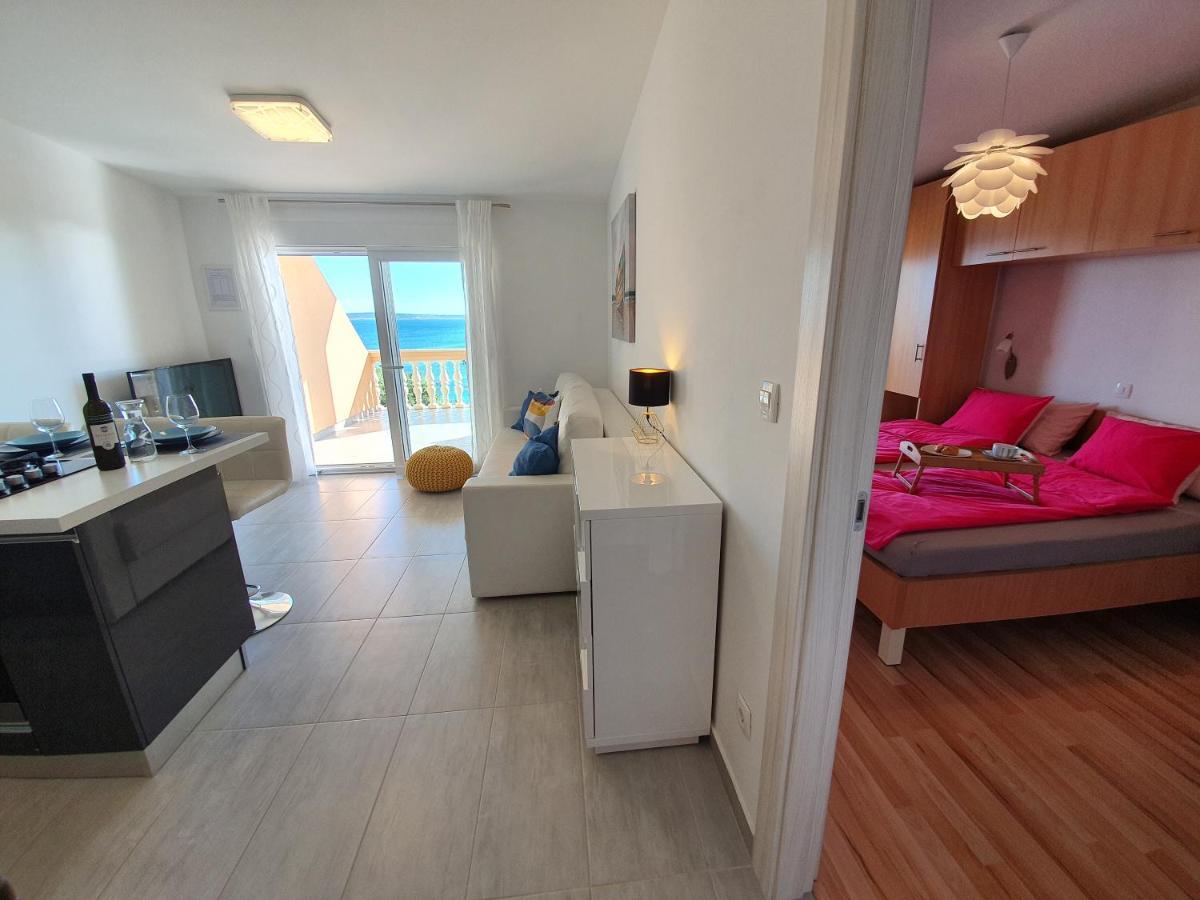 Comfortable Family Apt Iris 20M From Beach In Mandre Dış mekan fotoğraf